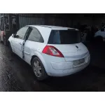 RENAULT MEGANE II BERLINA 5P RENAULT MEGANE II BERLINA 5P '2003 1.9 DCI DIESEL BLANCO 2002
