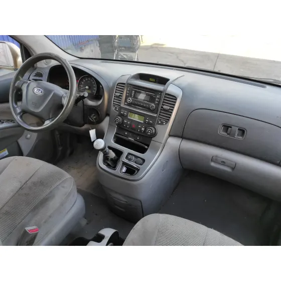 KIA CARNIVAL '2007 2.9 CRDI CAT DORADO