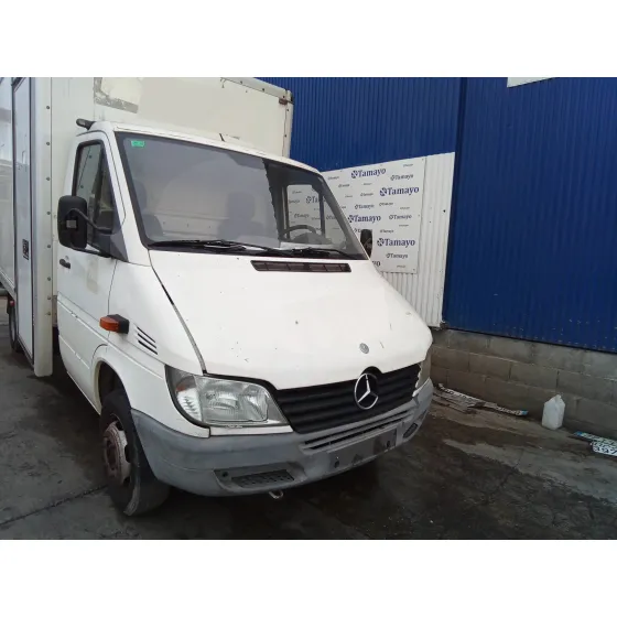 MERCEDES SPRINTER CHASIS-CABINA '2002 411CDI BLANCO