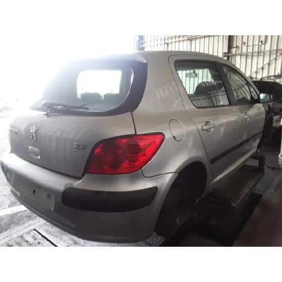 PEUGEOT 307 BERLINA (S2) '2006 1.6 16V CAT PLATA