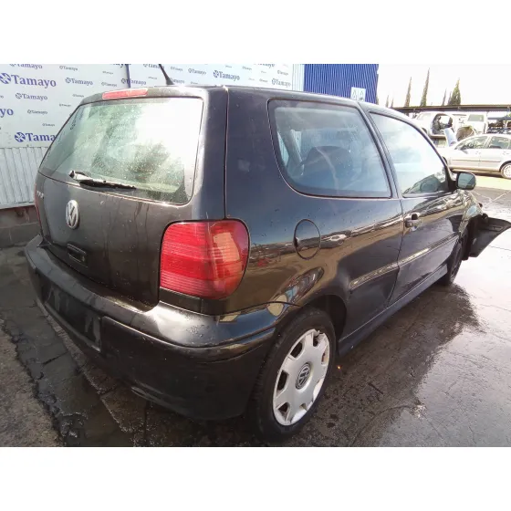 VOLKSWAGEN POLO BERLINA (6N2) '2000 1.4 NEGRO
