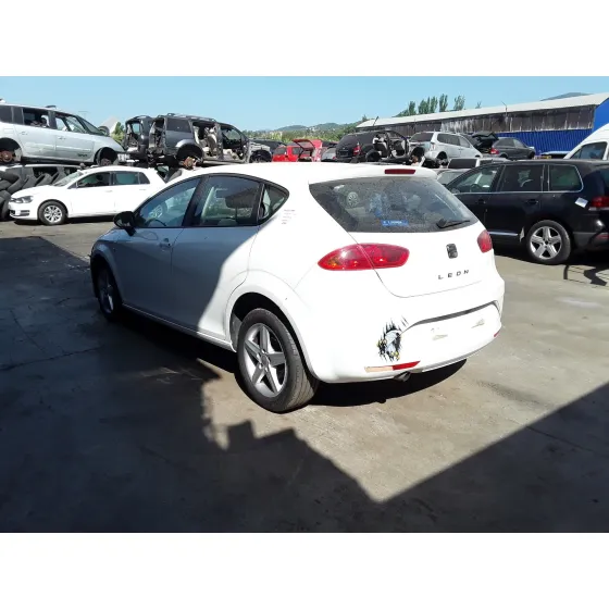 SEAT LEON (1P1) '2011 *