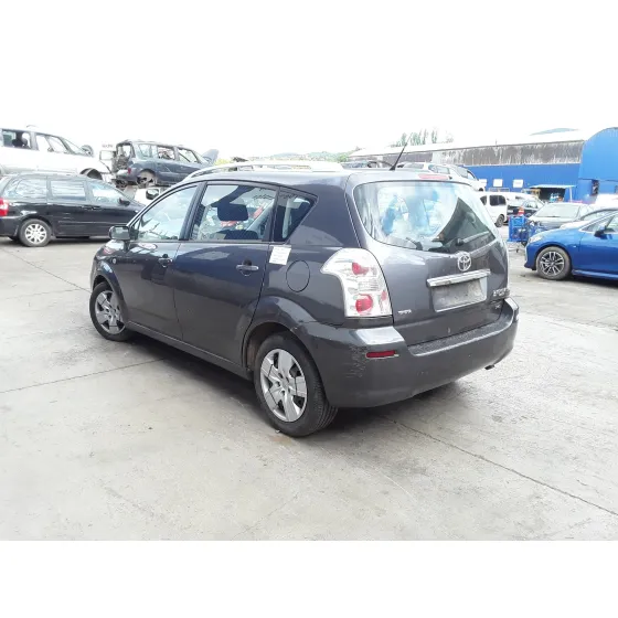 TOYOTA COROLLA VERSO (R1) '2007 *