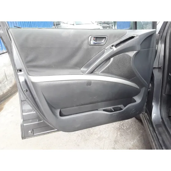 TOYOTA COROLLA VERSO (R1) '2007 *