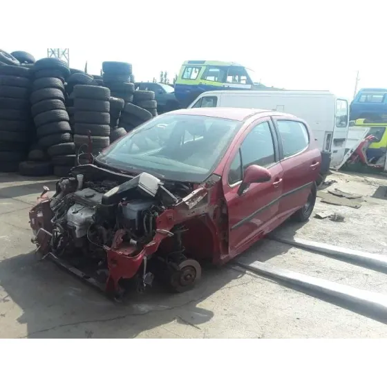 PEUGEOT 207 '2009 1.4 ROJO