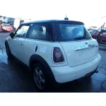BMW MINI (R56) BMW MINI (R56) '2007 1.6 16V DIESEL CAT BEIGE//NEGRO 2006
