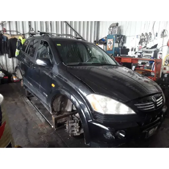 SSANGYONG KYRON '2006 2.0 NEGRO