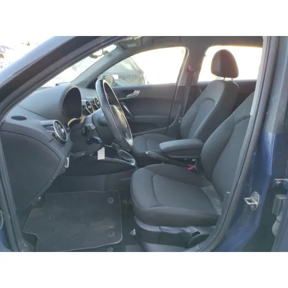 AUDI A1 SPORTBACK (8XF) '2018 * AZUL