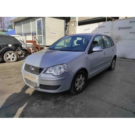 VOLKSWAGEN POLO (9N3) '2006 * PLATA