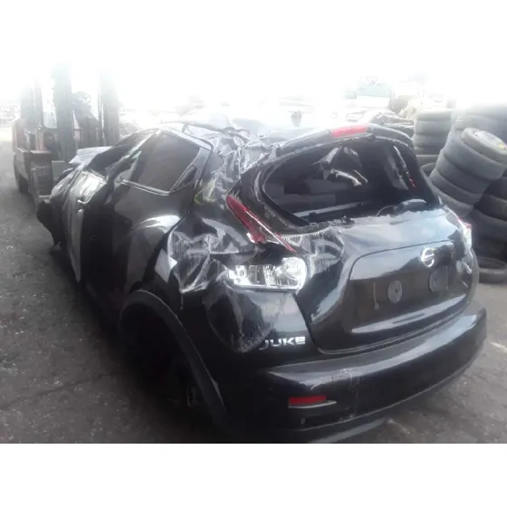 NISSAN JUKE (F15) '2011 KURO NEGRO