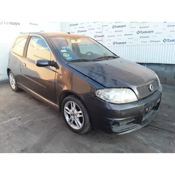 FIAT PUNTO BERLINA (188) '2004 1.4 NEGRO