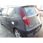 FIAT PUNTO BERLINA (188) FIAT PUNTO BERLINA (188) '2004 1.4 NEGRO 2003