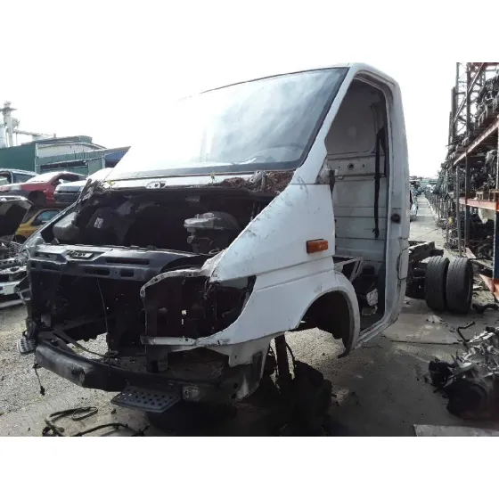 MERCEDES SPRINTER (W901,W904) CAJA CERR. '2004 * BLANCO