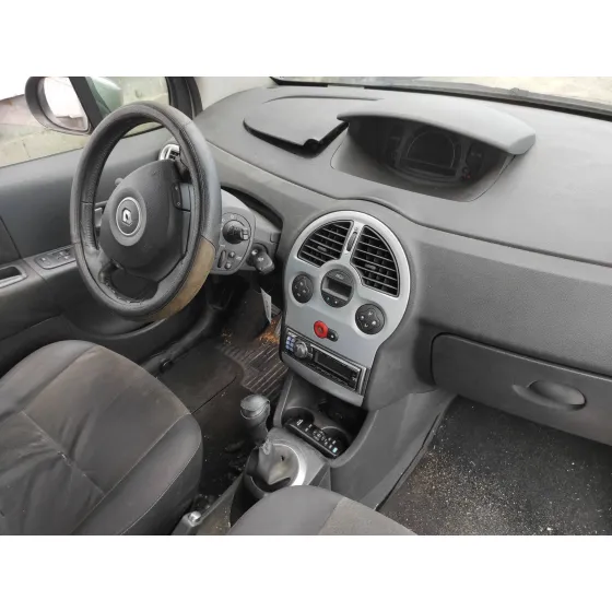 RENAULT GRAND MODUS '2008 1.2 16V PLATA