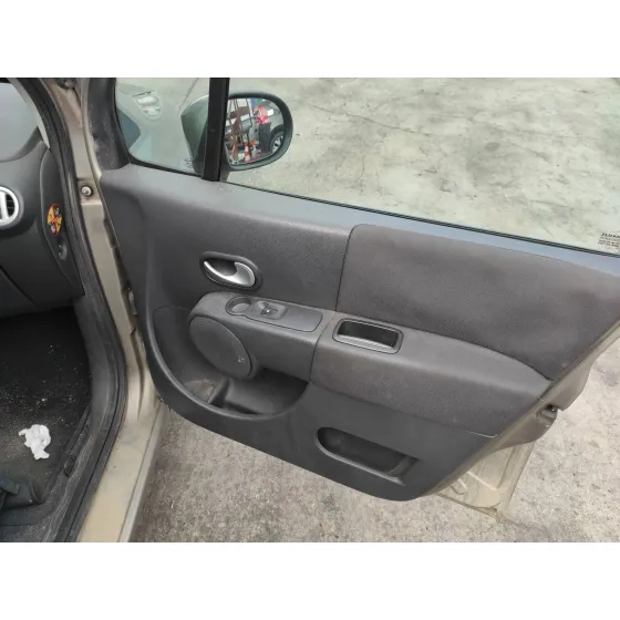 RENAULT GRAND MODUS '2008 1.2 16V PLATA