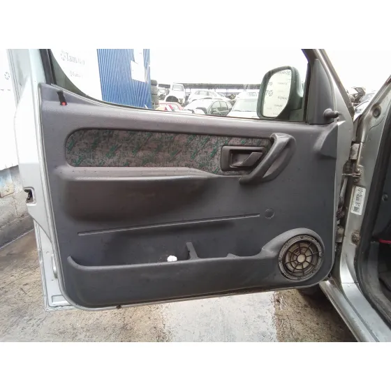 CITROEN BERLINGO '2001 2.0 HDI CAT (RHY / DW10TD) PLATA