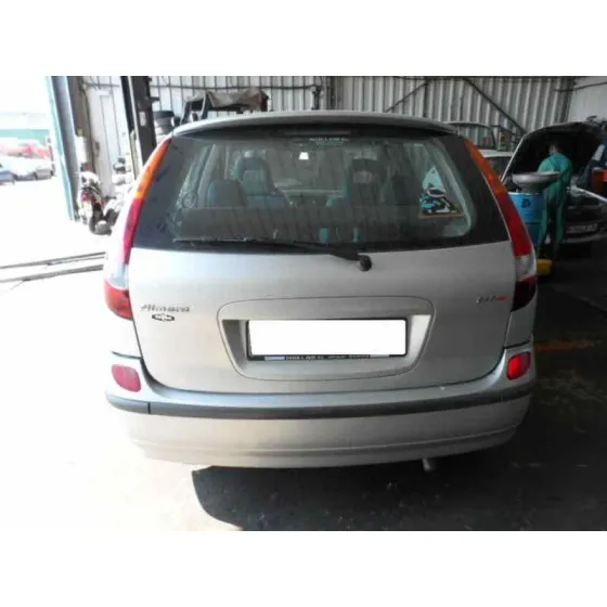 NISSAN ALMERA TINO (V10M) '2001 2.2 16V TURBODIESEL CAT PLATA