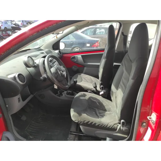 CITROEN C1 '2007 1.0 CAT (CFB / 384F) ROJO