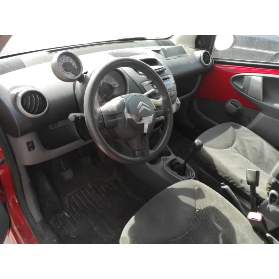 CITROEN C1 '2007 1.0 CAT (CFB / 384F) ROJO