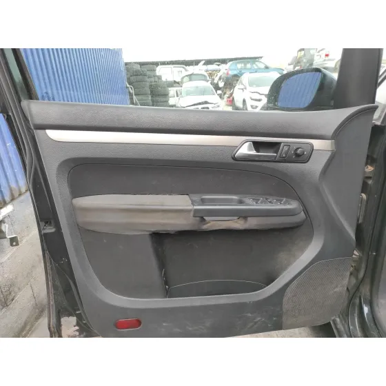VOLKSWAGEN TOURAN (1T2) '2007 2.0 TDI NEGRO