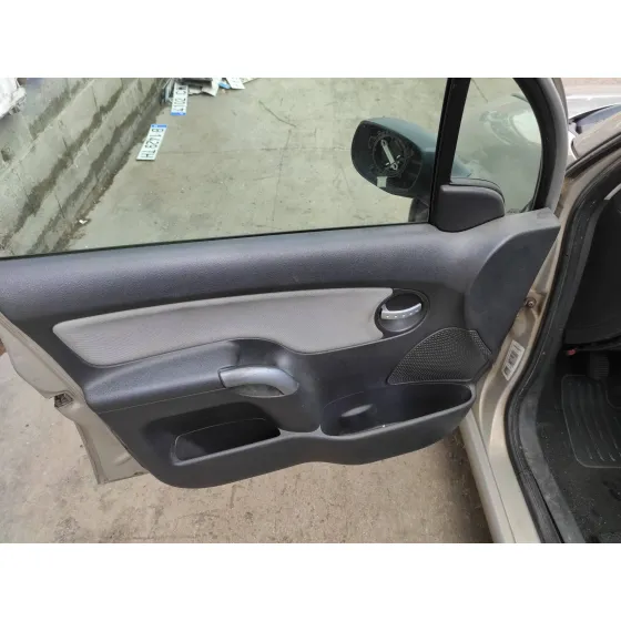 CITROEN C3 '2004 1.4 PLATA