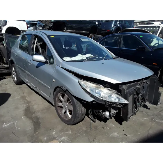 PEUGEOT 307 BERLINA (S2) '2005 1.6 16V CAT PLATA