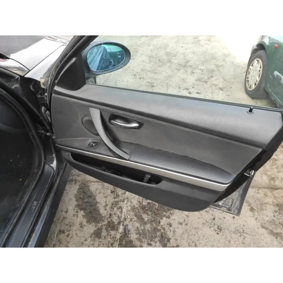 BMW SERIE 3 BERLINA (E90) '2005 2.0 16V CAT NEGRO