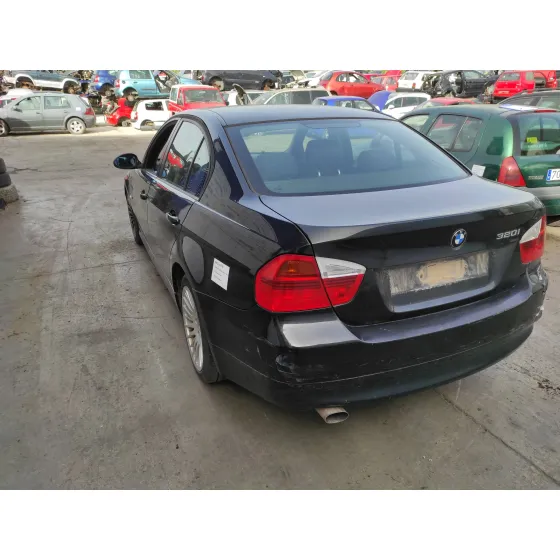 BMW SERIE 3 BERLINA (E90) '2005 2.0 16V CAT NEGRO