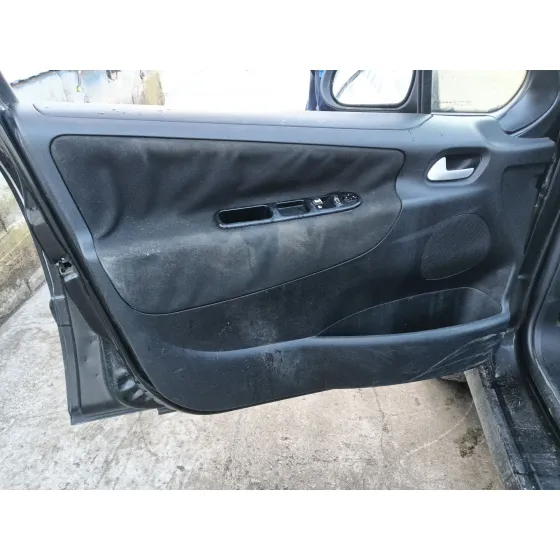 Peugeot 207/207+ (WA_, WC_) 2006