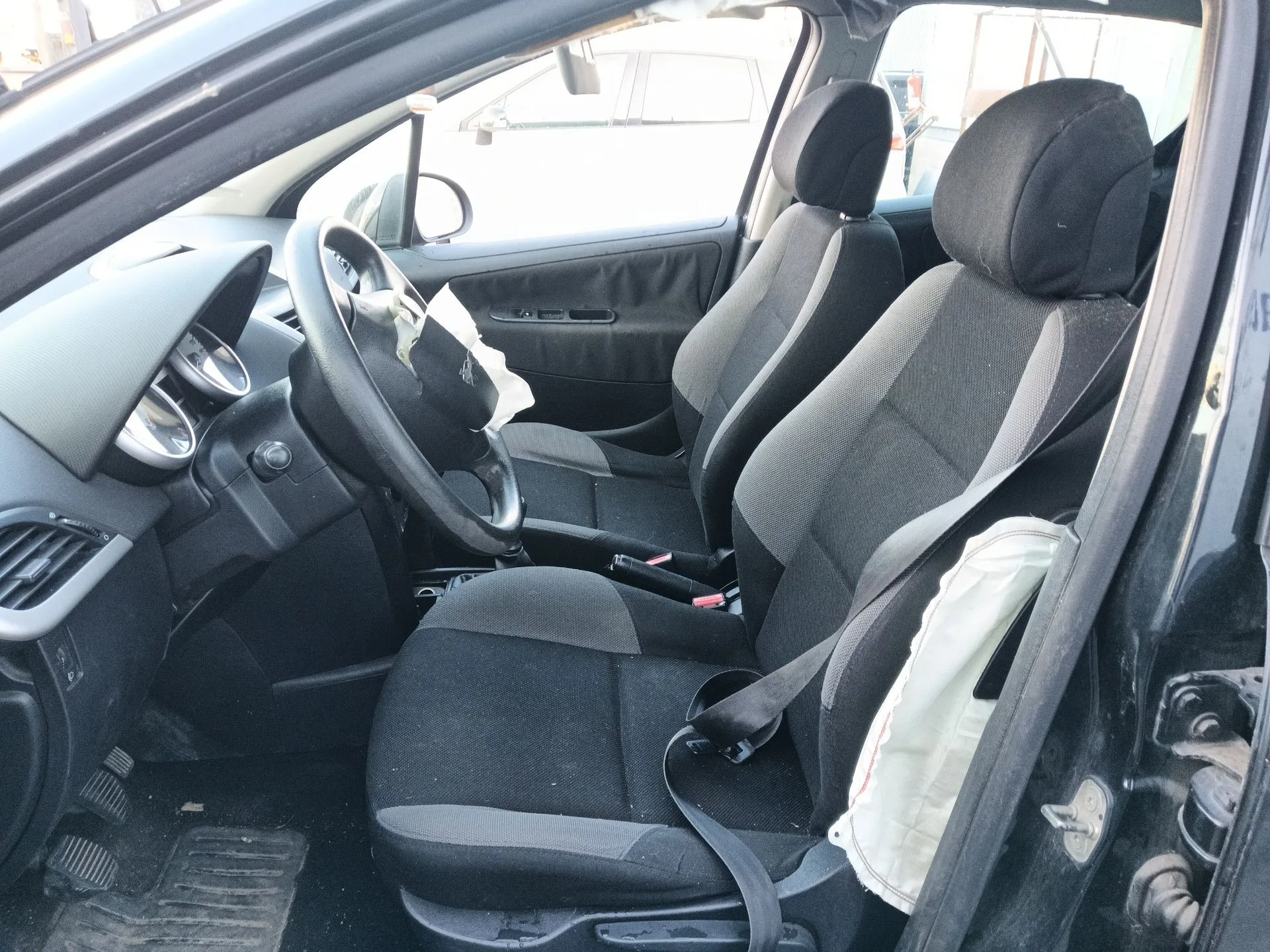 PEUGEOT 207/207+ (WA_, WC_)  2006