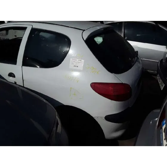 PEUGEOT 206 BERLINA '2003 1.9 DIESEL BLANCO
