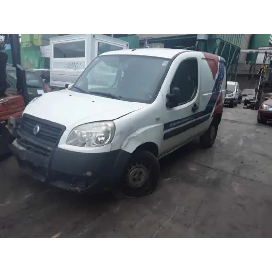 FIAT DOBLO (119) '2006 1.3 16V MULTIJET ACTUAL COM. (55KW) BLANCO