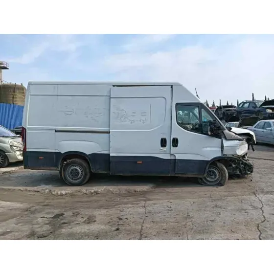 IVECO DAILY VI '2023 33S16 BLANCO