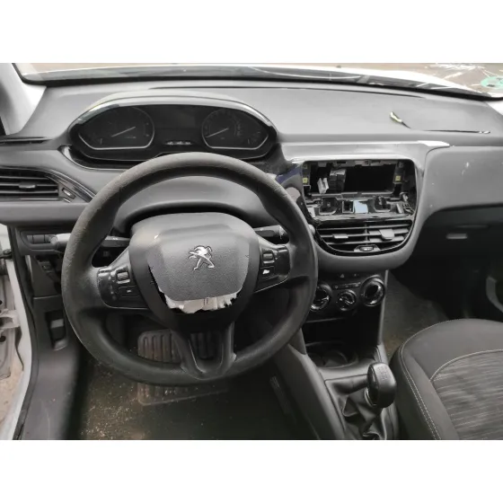 PEUGEOT 208 '2016 * BLANCO