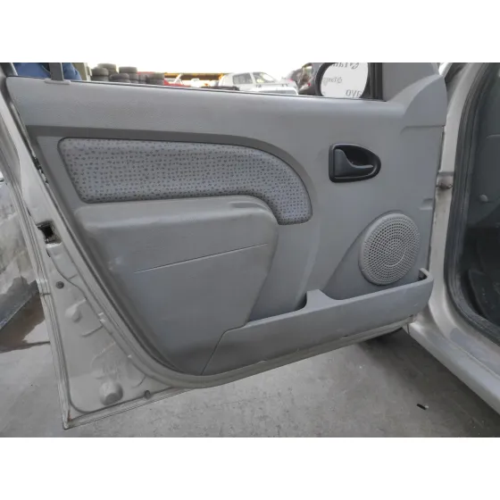 DACIA LOGAN '2006 * PLATA
