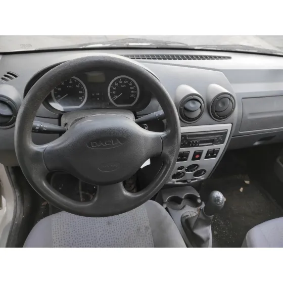 DACIA LOGAN '2006 * PLATA