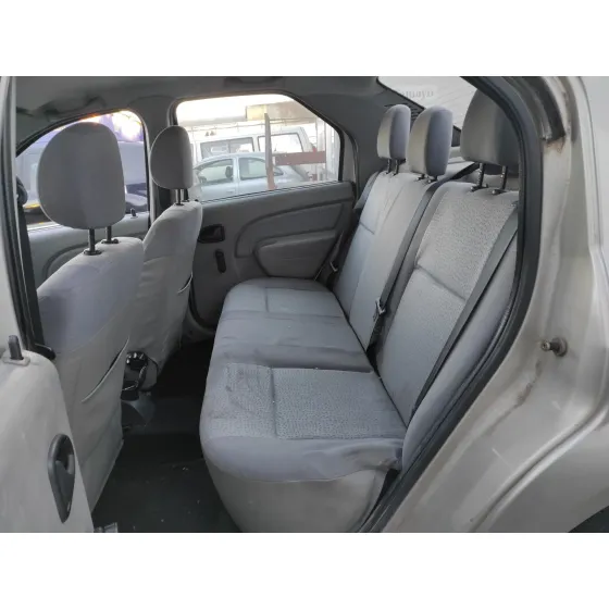 DACIA LOGAN '2006 * PLATA