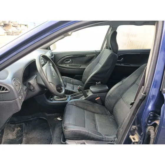 Volvo V40 STATION WAGON (645) 2000