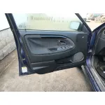 VOLVO V40 STATION WAGON (645)  2000