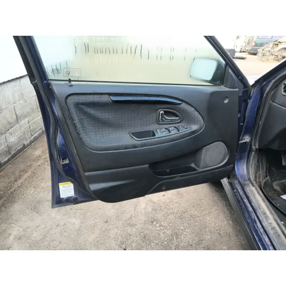Volvo V40 STATION WAGON (645) 2000