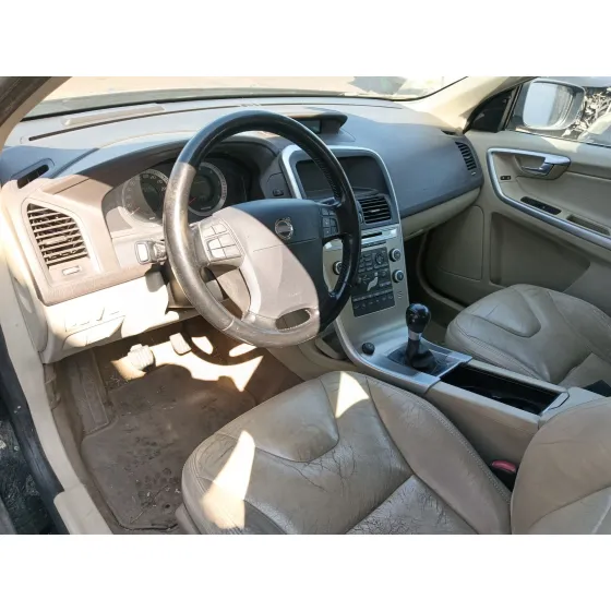 VOLVO XC60 '2009 * NEGRO