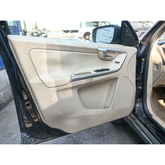 VOLVO XC60 '2009 * NEGRO