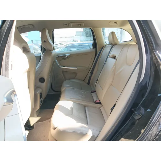 VOLVO XC60 '2009 * NEGRO