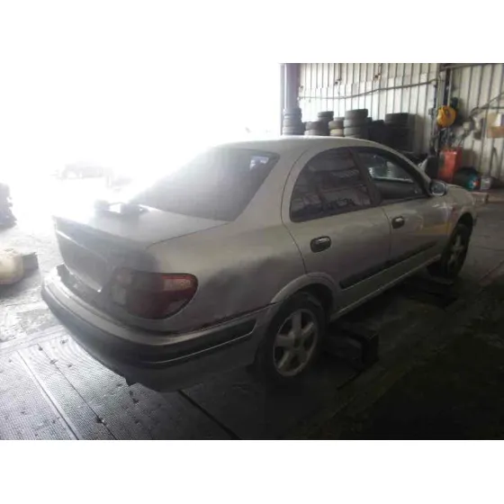 NISSAN ALMERA (N16/E) '2001 2.2 16V TURBODIESEL CAT PLATA