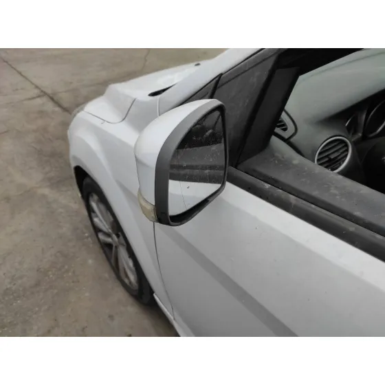FORD FOCUS BERLINA (CAP) '2009 1.8 TDCI TURBODIESEL CAT BLANCO