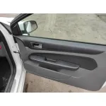 FORD FOCUS BERLINA (CAP) FORD FOCUS BERLINA (CAP) '2009 1.8 TDCI TURBODIESEL CAT BLANCO 2004