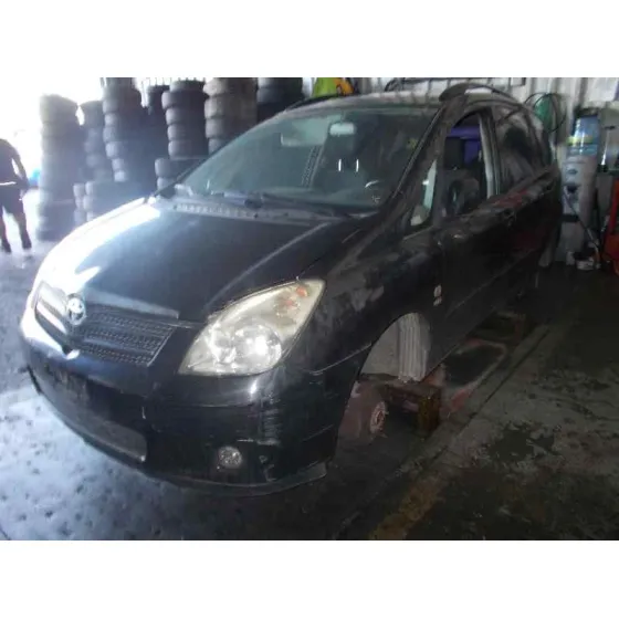 TOYOTA COROLLA VERSO (E12) '2002 1.8 16V CAT NEGRO