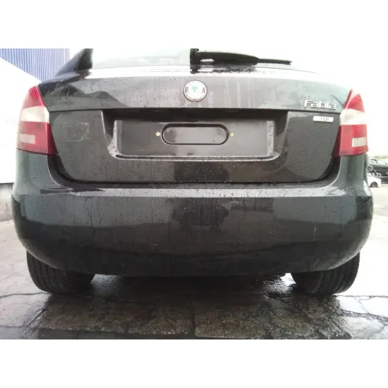 SKODA FABIA (5J2 ) '2012 1.6 TDI NEGRO