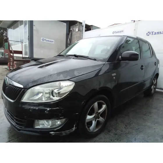 SKODA FABIA (5J2 ) '2012 1.6 TDI NEGRO