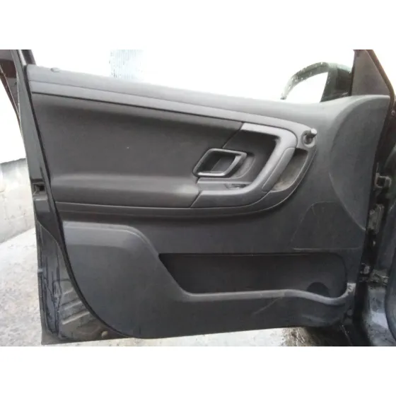 SKODA FABIA (5J2 ) '2012 1.6 TDI NEGRO